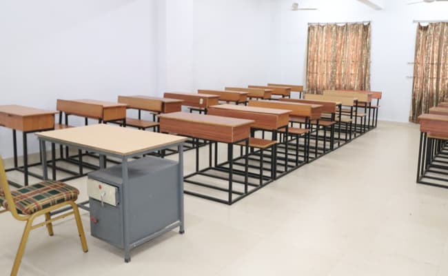 swosti-institute-of-management-and-social-studies-simss-0002-class3-classroom