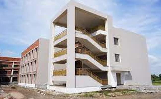 takshashila-university-tu-infrastructure-0000-layer-4-infrastructure