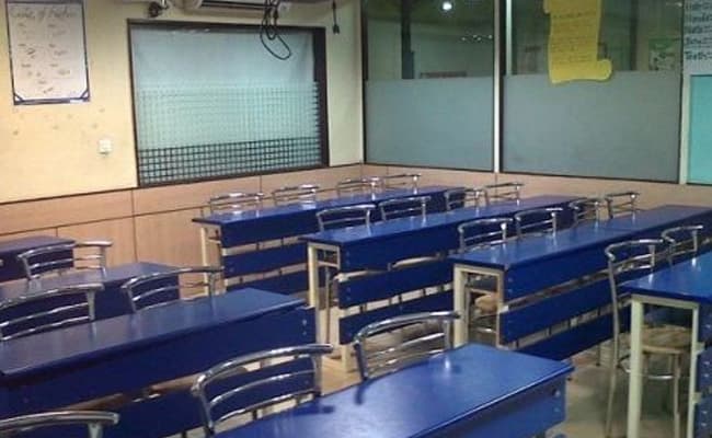 uei-global-rohini-classroom-0000-layer-5-classroom