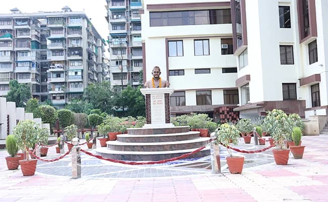 LBSIM Delhi