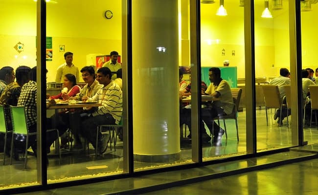 GLIM Chennai Cafeteria 1.webp