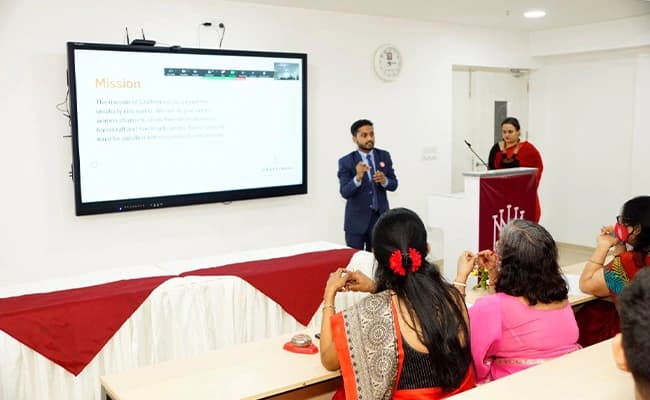 IMM Delhi Classroom 2.webp