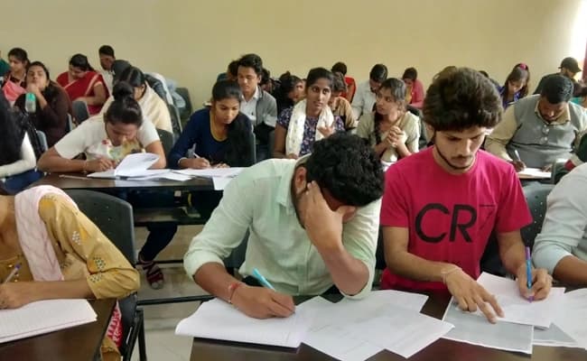 LBSITM, Indore Classroom 4.webp