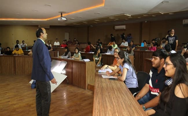 UID, Ahmedabad Classroom 2.webp