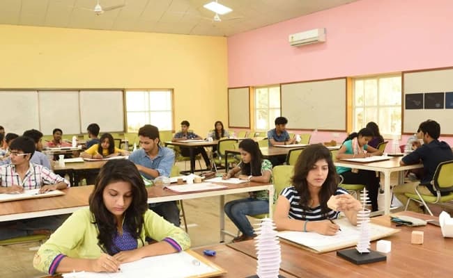 UID, Ahmedabad Classroom 3.webp