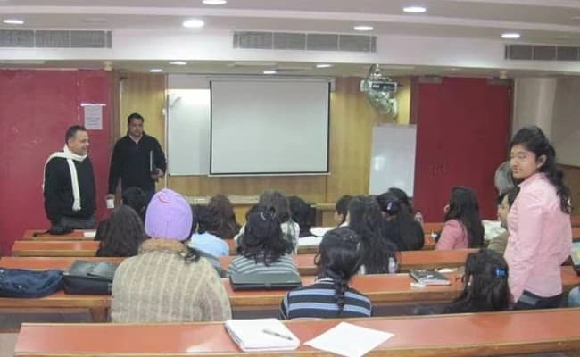 classroom-1-classroom-85