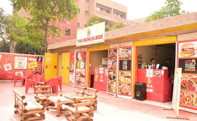 GNIM, Greater Noida Cafeteria 2.webp