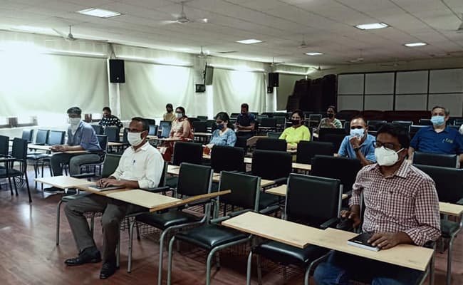 gallery-0000-class5-classroom-69
