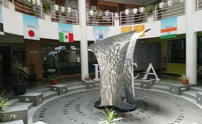 smt-hiraben-nanavati-institute-of-management-research-for-women-hnimr-0005-infra4-infrastructure