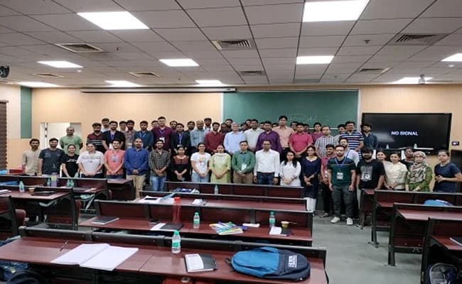 1-0002-layer-3-classroom-103
