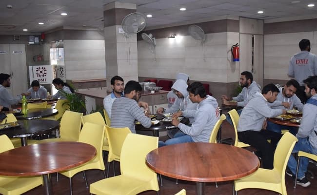 DMI, Patna Cafeteria 1.webp