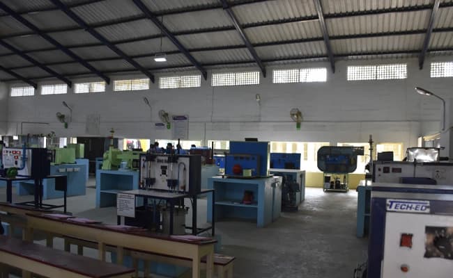KL University, Guntur Labs 4.webp