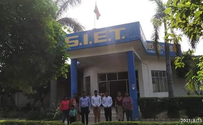 sunrise-academy-management-society-college-of-education-0008-infra4-infrastructure