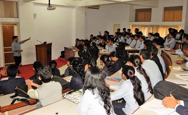 MSM, Meerut Classroom 1.webp