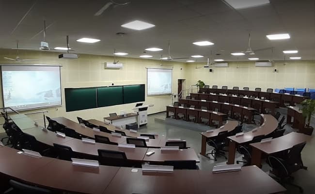 gallery-0000-class5-classroom-81