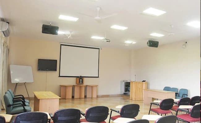 Christ, Bangalore Classroom 4.webp