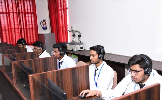 IGC, Greater Noida Labs 2.webp