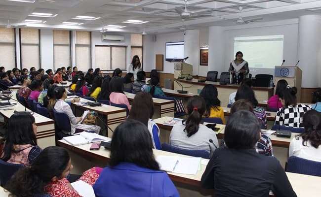 jims-engineering-management-technical-campus-jemtec-infrastructure-0005-layer-3-classroom