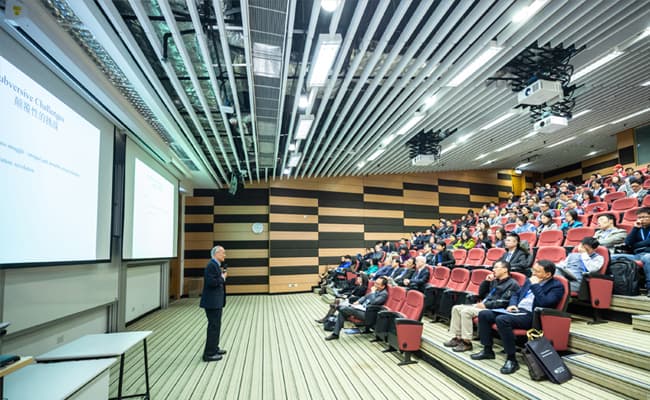1-0002-layer-3-classroom-104