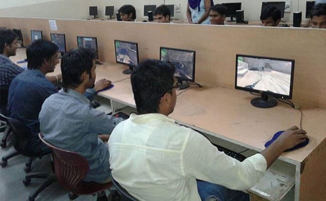 3-0001-class-classroom-2