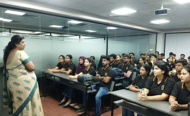 IAER, Kolkata Classroom 3.webp