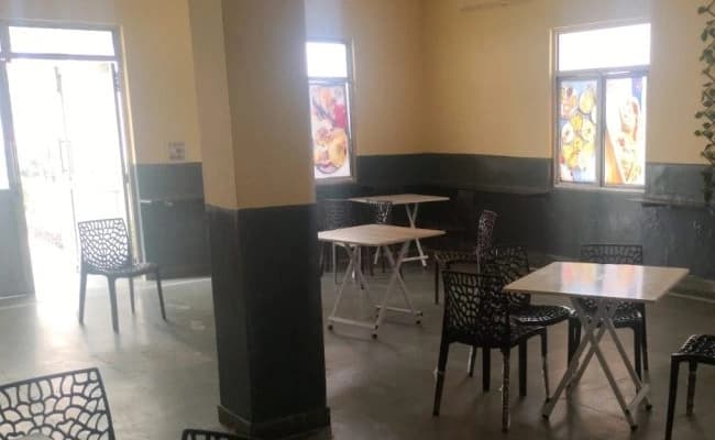 cafeteria-3-cafeteria-36