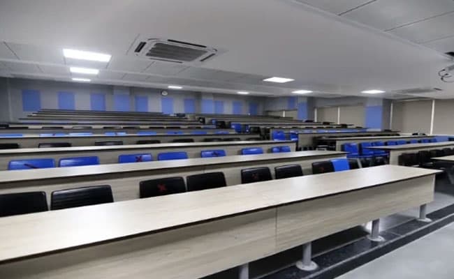 class3-classroom-2