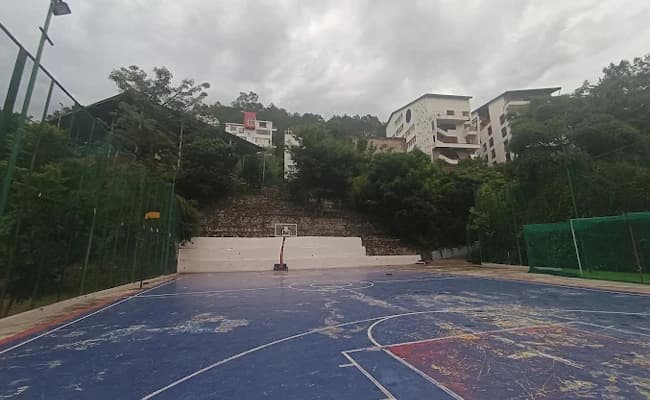 Shoolini University, Solan Ground 1.webp
