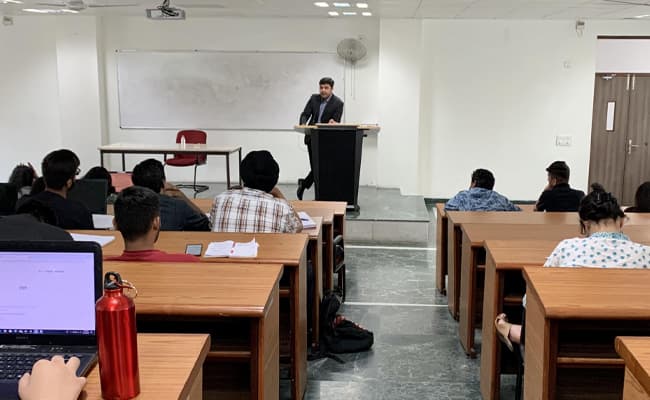 rajiv-gandhi-national-university-of-law-rgnul-patiala-classroom-0000-layer-5-classroom