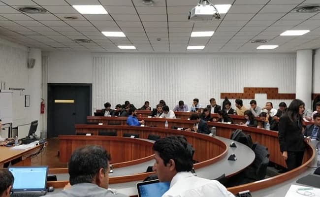 classroom-2-classroom-17