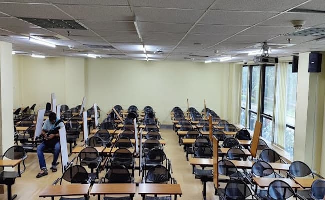 gallery-0004-class1-classroom-26