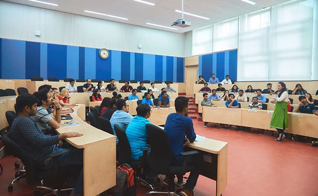 gallery-0004-class1-classroom-86