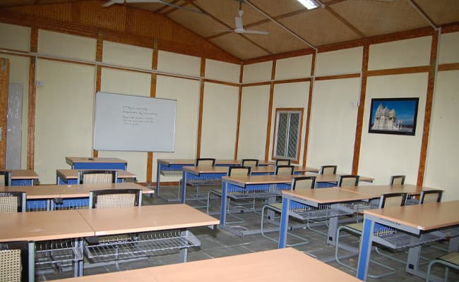 national-institute-of-fashion-technology-classroom-0002-layer-2-classroom