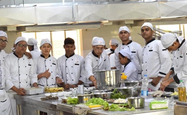 The Neotia University, Kolkata Labs 1.webp
