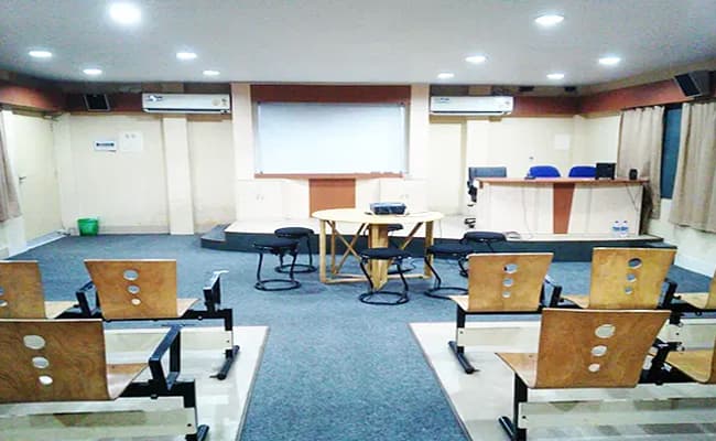 camellia-institute-of-engineering-and-technology-ciet-11-classroom