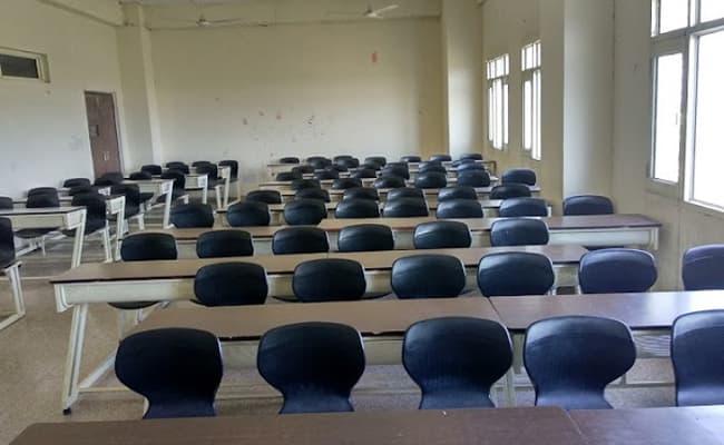 2-0005-classroom-classroom-4