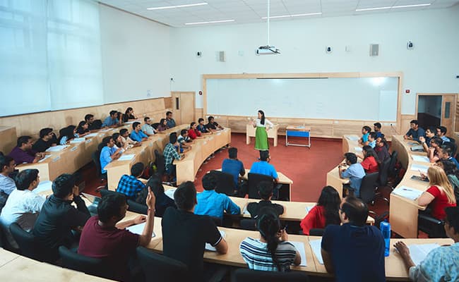 gallery-0002-class3-classroom-88