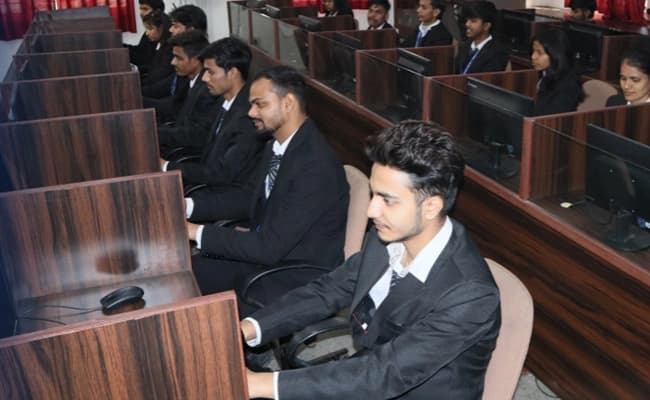 IGC, Greater Noida Labs 3.webp
