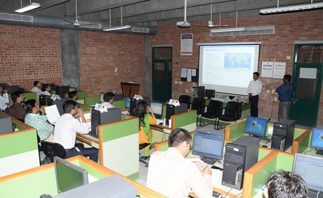 classroom-2-classroom-127
