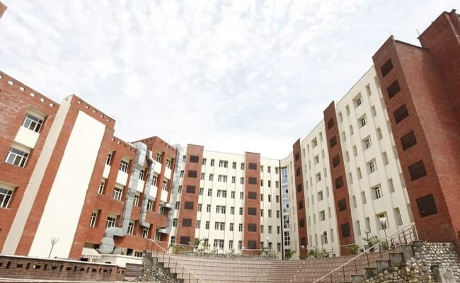 DIT University, Dehradun Infra 2.webp