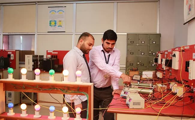 technology-education-and-research-integrated-institute-terii-14-lab