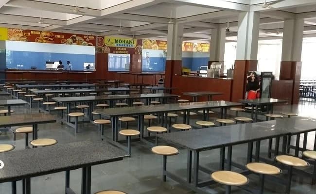 Cafeteria 1.webp