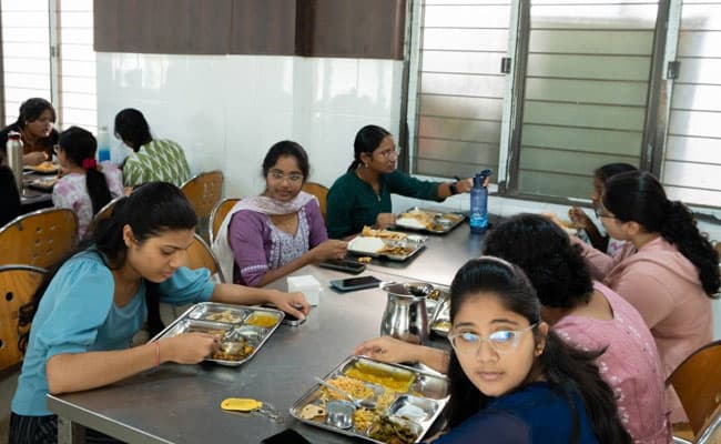 cafeteria-cafeteria-7