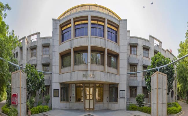 national-institute-of-fashion-technology-nift-gandhinagar-infrastructure-0000-layer-5-infrastructure