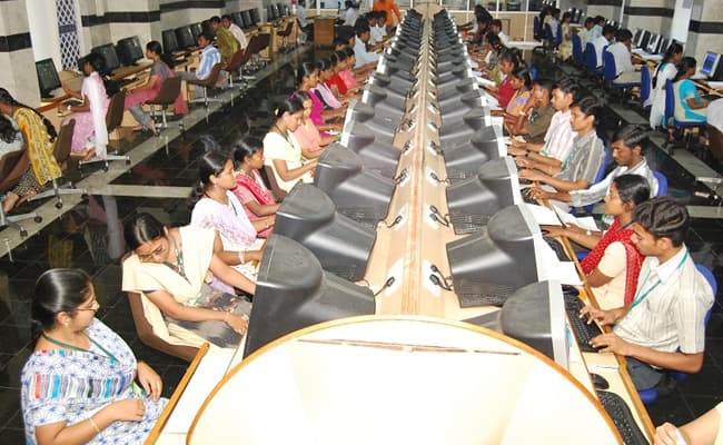 17-0003-class-classroom