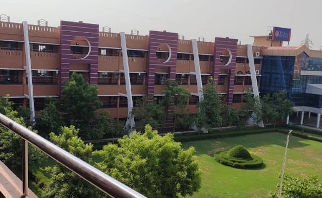 VelTech University, Chennai Infra 4.webp