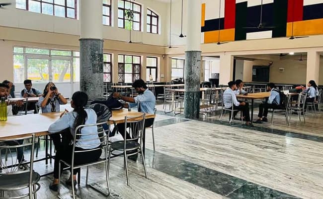 cafeteria-5-cafeteria-5