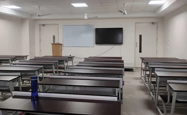 VNR VJIET, Hyderabad Classroom 2.webp