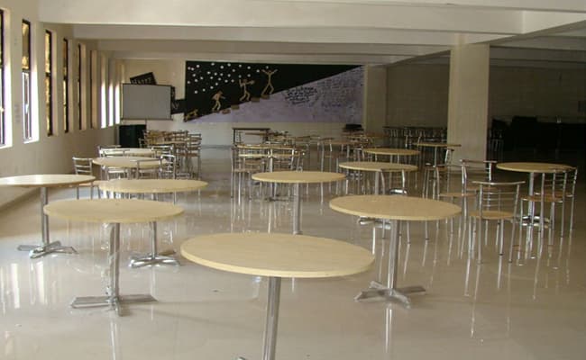 3-0002-cafe-cafeteria