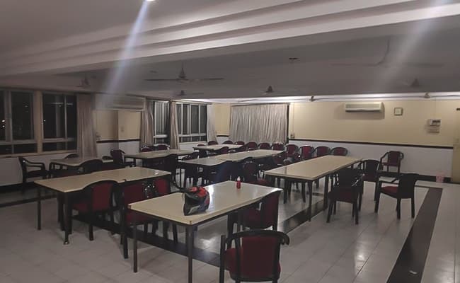 gallery-0006-cafeteria1-cafeteria-4